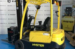 Carretilla Electrica 4 Ruedas KARBAR 1454 1