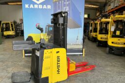 Apilador HYSTER 1200 Kg mastil Triple 1642 1