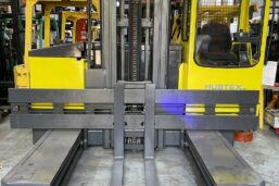 Carretilla Multidireccional HUBTEX MQ15 KARBAR 1744 1