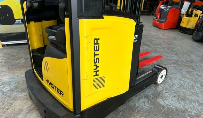 Carretilla Retráctil HYSTER 1600 Kg a 10.250 mm lleno