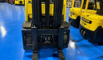 Carretilla Diésel HYSTER 3.000 Kg con Tríplex lleno