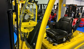 Carretilla Eléctrica 4 Ruedas HYSTER 3000 Kg lleno