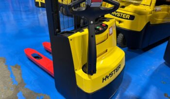 Apilador eléctrico HYSTER 1200 Kg – Mástil Doble S1.2E lleno