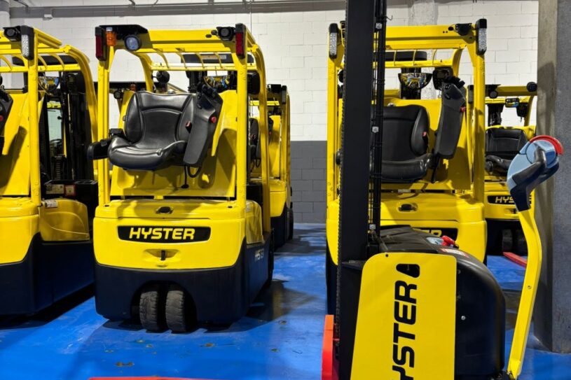 Apilador HYSTER S1.2E económic Grup KARBAR 1226 002