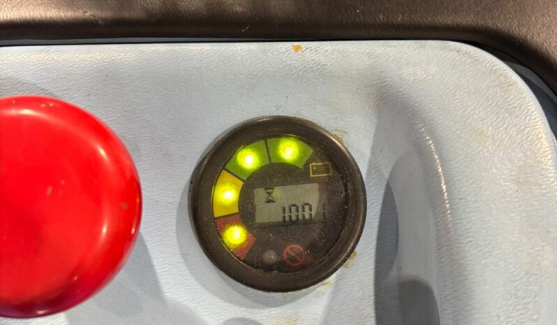 Apilador eléctrico HYSTER 1000 Kg – Mástil Doble lleno