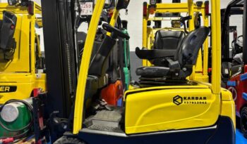 Carretilla elevadora eléctrica 3 ruedas HYSTER 1500 Kg – Mástil Triple lleno