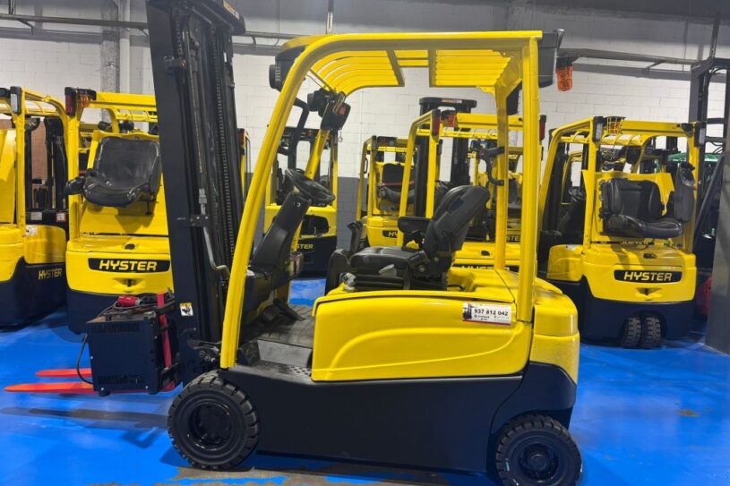 Carretilla Eléctrica HYSTER J2.0XN Triple 5200 661 004
