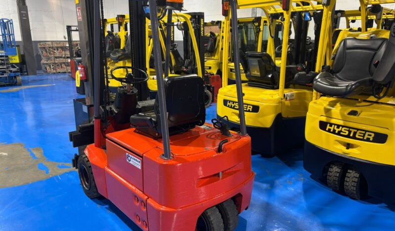 Carretilla Eléctrica 3 Ruedas LINDE E15 1500Kg Mástil Doble lleno