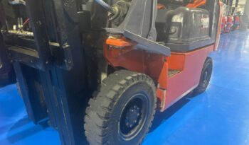 Carretilla elevadora GLP NISSAN 1800Kg mástil triple PD01A118PQ lleno